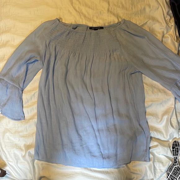 Zac & Rachel Tops - Zac and Rachel blue blouse size M Womens